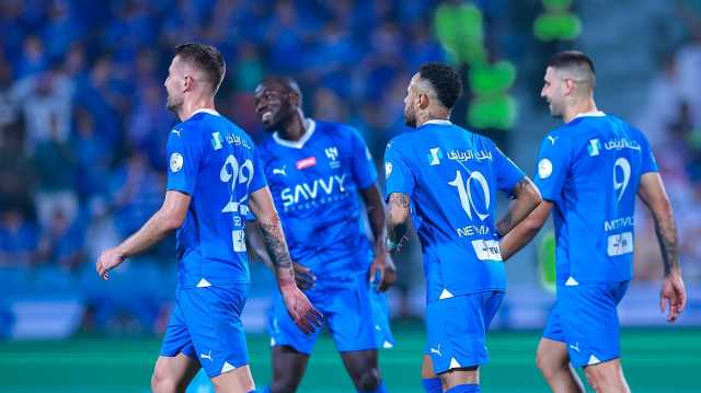 صدمة لـ الهلال قبل مباراة الخليج في الدوري السعودي للمحترفين