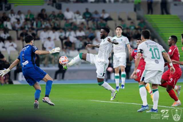 الدوري السعودي للمحترفين.. تطورات إصابة ثنائي الأهلي قبل مواجهة الهلال