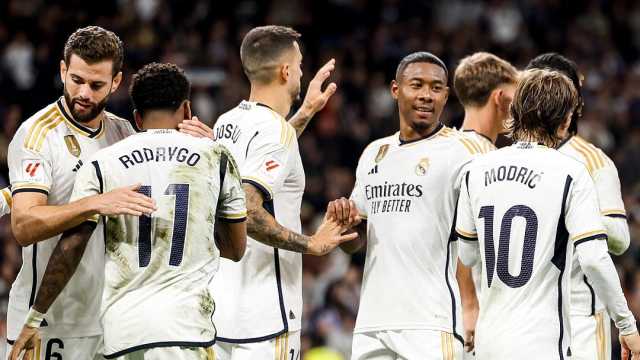 صديق رونالدو يعرض نفسه على ريال مدريد.. عائق يمنع الصفقة