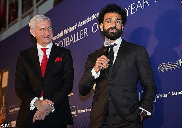 أسطورة ليفربول ينهئ محمد صلاح بعد وصوله لـ200 هدف مع الريدز