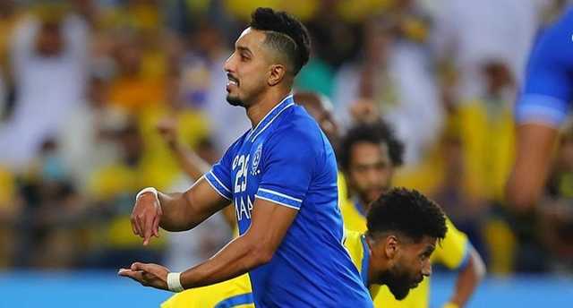 اتحاد جدة يطلب التعاقد مع سالم الدوسري والعويس من الهلال