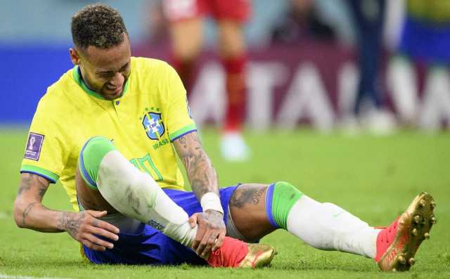 نيمار يكلف الاتحاد الدولي مبلغًا ضخمًا بعد إصابته مع البرازيل