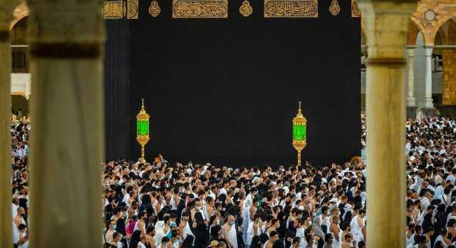 كيفية أداء العمرة عبر تأشيرة الزيارة العائلية.. رابط وخطوات الحصول عليها