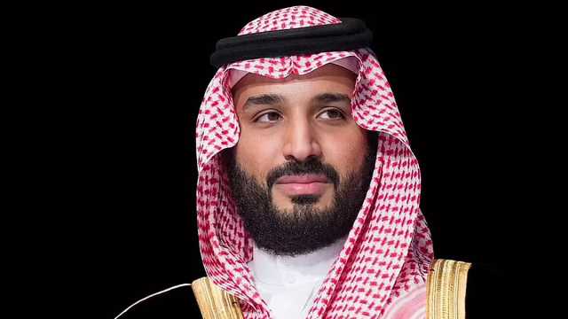 ولي العهد يبحث هاتفيًا مع رئيس الوزراء اليوناني وقف التصعيد بغزة