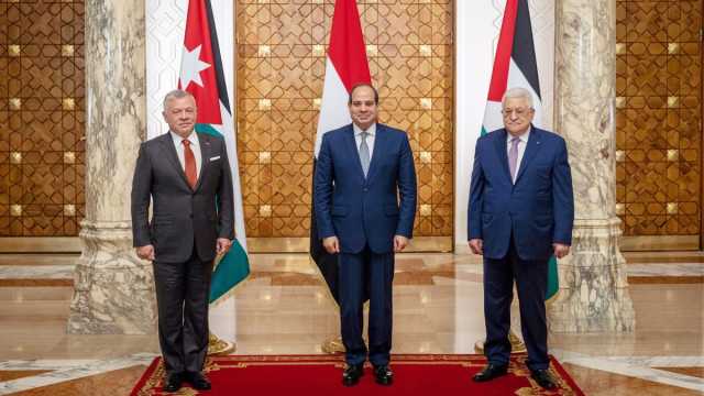 البرلمان العربي يؤكد دعمه لمخرجات القمة الثلاثية المصرية الأردنية الفلسطينية