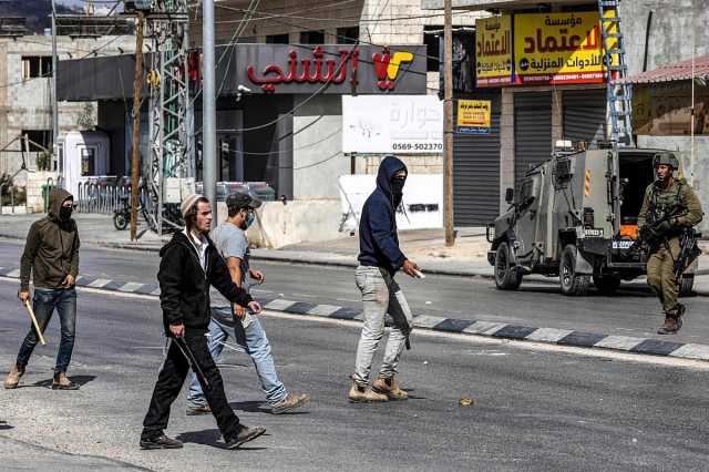 إصابة عدد من الفلسطينيين في اعتداءات للمستوطنين الإسرائيليين بمدينة الخليل