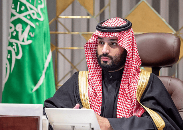 ولي العهد: يؤلمنا ما تشهده غزة من عنف.. ويجب حماية المدنيين