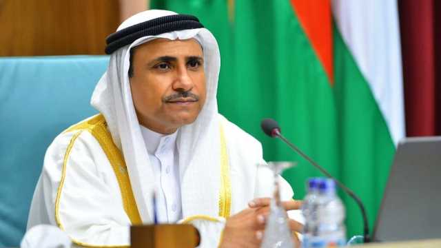 البرلمان العربي يستنكر تمزيق نُسخ من المصحف الشريف في لاهاي