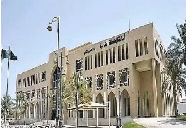 أمانة الشرقية تبدأ صيانة طريق الملك عبدالعزيز بإغلاق أسفل الجسر