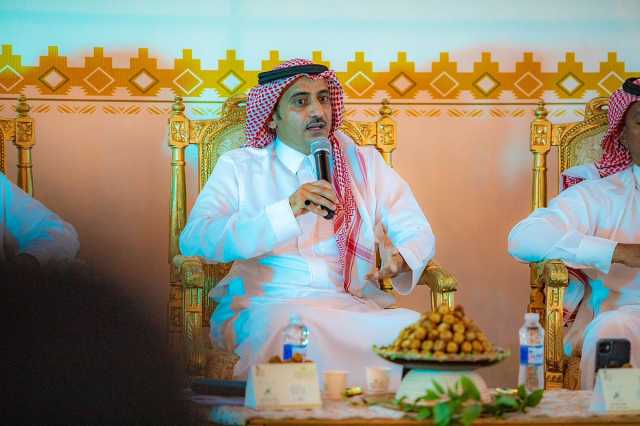 بمشاركة أكثر من 4 آلاف شاب وفتاة.. كرنفال بريدة للتمور يطلق أولى الأمسيات الشعرية