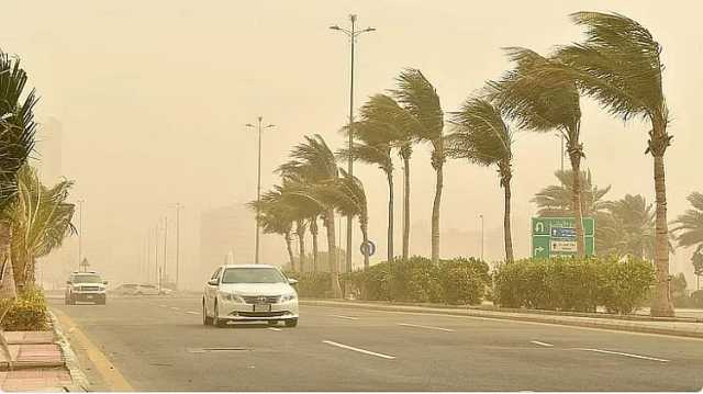 تنبيهات الأرصاد: أتربة مثارة بمكة وعسير.. رياح شديدة بالمدينة المنورة