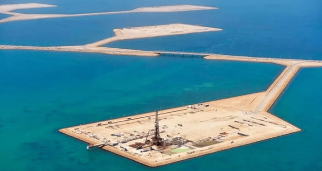 محلل سياسي: التصريحات الإيرانية بشأن حقل الدرة تستهدف إبعاد الكويت عن المملكة