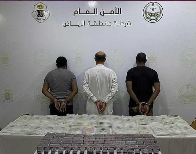 اتخذوا شققًا سكنية أوكارًا.. كشف هوية 3 مروجي مخدرات في الرياض