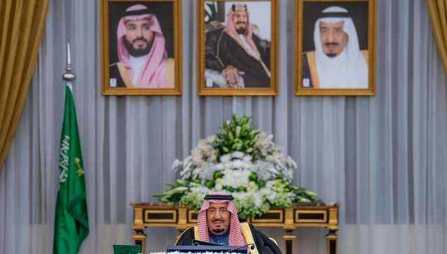 خادم الحرمين الشريفين يتلقى رسالة خطية من رئيس جمهورية بنين