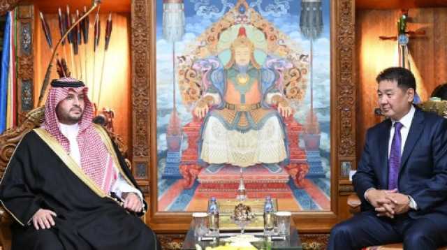 الرئيس المنغولي يستقبل الأمير تركي بن محمد بن فهد