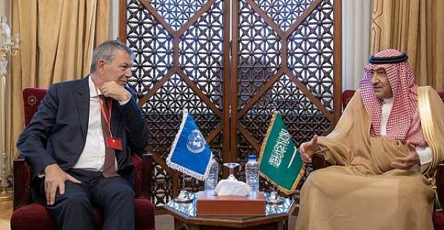 الخريجي يستعرض جهود المملكة الدائمة في دعم الشعب الفلسطيني مع المفوض العام للأونروا