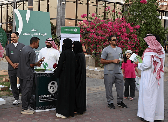 'وقاء' ينظم بتبوك فعاليات توعوية عن مرض داء الكلب