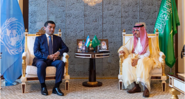 الأمير فيصل بن فرحان يلتقي وزير خارجية أوزبكستان في نيويورك