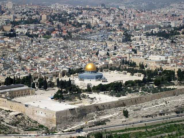 المملكة وفلسطين.. موقف ثابت ومسيرة ممتدة لدعم القضية وإحلال السلام