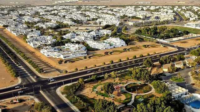 ينبع الصناعية تتوشح بالأخضر احتفاءً باليوم الوطني الـ 93