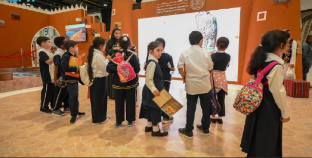 إقبال لافت من الأطفال على جناح ‫محمية الإمام تركي بن عبدالله الملكية بمعرض أبوظبي