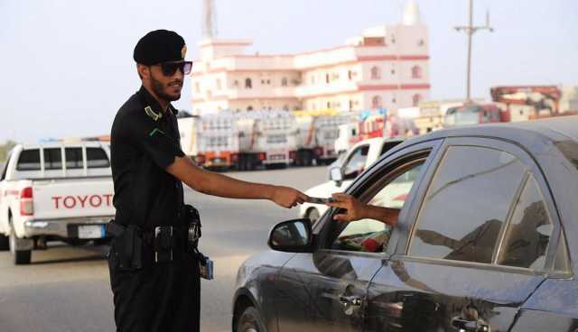 هل يمكن للسائق الأجنبي القيادة برخصة بلاده؟.. «المرور» توضح