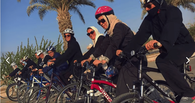 إدارة المرور توضح إرشادات السلامة أثناء قيادة الدراجة الهوائية