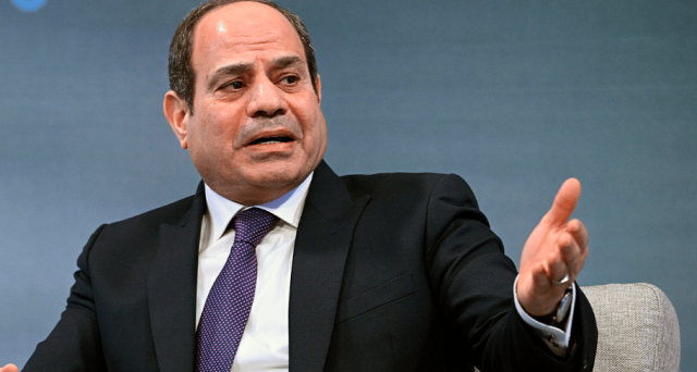 السيسي: فكرة تهجير الفلسطينيين إلى سيناء يعني جر مصر إلى حرب ضد إسرائيل