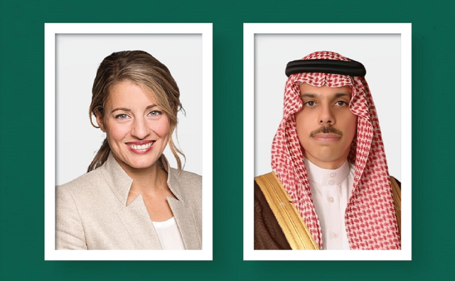 وزير الخارجية يبحث مع نظيرته الكندية تطورات الأوضاع في غزة