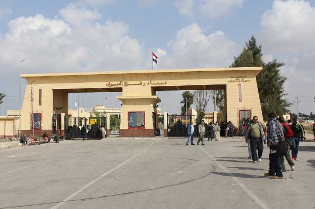 السفارة الأمريكية بإسرائيل تنصح رعاياها في غزة بالاقتراب من معبر رفح
