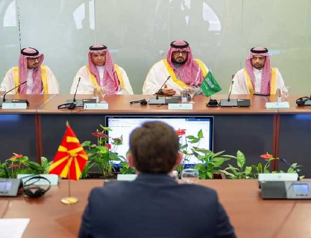 وزير الاقتصاد يبحث مع مسؤولين في مقدونيا الشمالية الفرص الاستثمارية