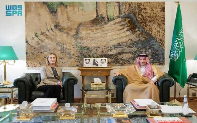 الخريجي يستقبل المبعوث النرويجي لعملية السلام في الشرق الأوسط