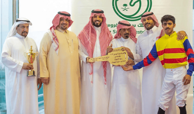 ميدان الملك سعود للفروسية بالقصيم يقيم حفل سباقه السادس