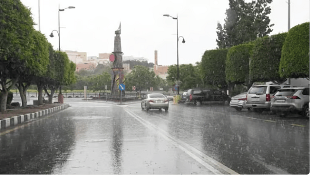 طقس الأربعاء: أمطار غزيرة ورياح نشطة.. وتعطيل الدراسة في عدد من المحافظات