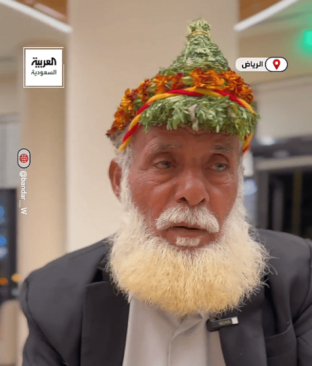 سلمان الفيفي.. قصة مزارع قضى 50 عاما مع البُن
