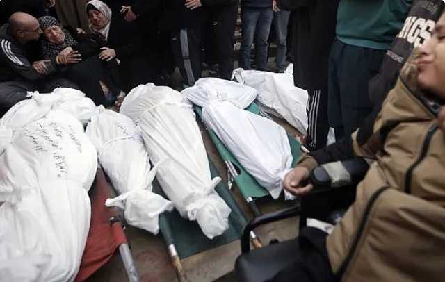 استشهاد 11 فلسطينيا في قصف إسرائيلي على رفح والنصيرات بقطاع غزة
