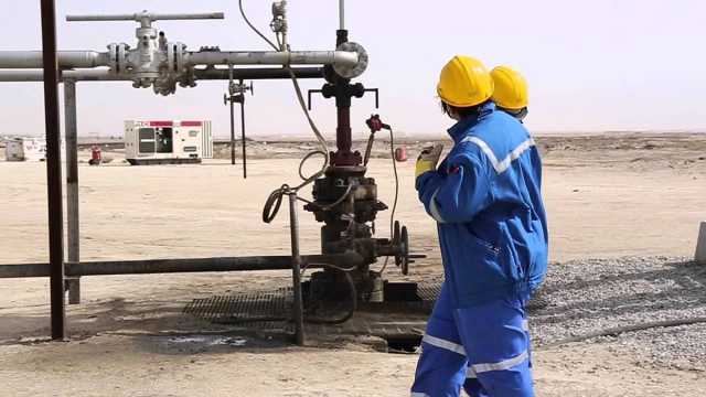 السيطرة على حريق محدود في أحد خطوط إنتاج شركة نفط الكويت 