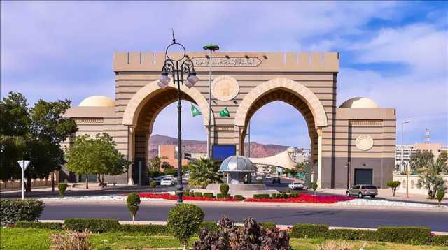 بدء التسجيل في برنامج الشريعة لغير السعوديين في الجامعة الإسلامية