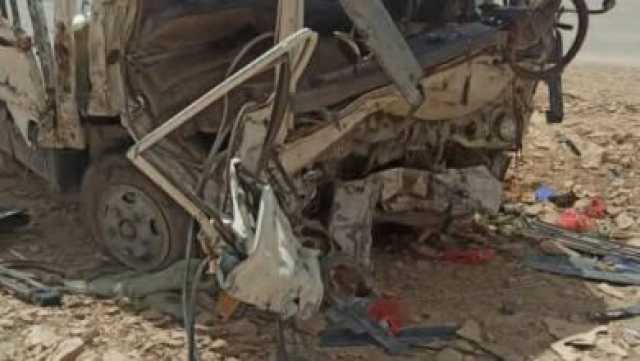 أكثر من 2300 مستوطن يقتحمون الأقصى بحماية الاحتلال.. والأوقاف تحذّر من “التقسيم الزماني والمكاني”  