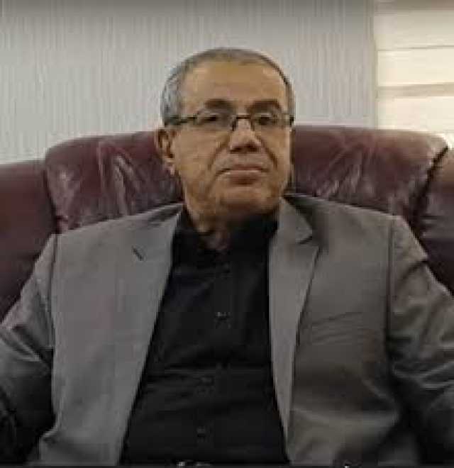 خاطب حلفاءه قائلاً ” رفقاً بالمؤتمر ” .. أبو راس يلقي كلمة بمناسبة ذكرى سبتمبر المجيدة