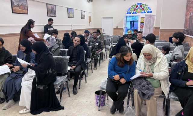 فرقة الضوء والظل المسرحية تقيم تجربة أداء للممثلين بمقر الجالية اليمنية في مصر