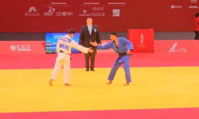 فوز اللاعب اليمني يونس حسين للجودو بالميدالية البرونزية في الألعاب الآسيوية للشباب بالبحرين 2025