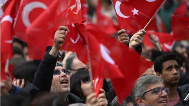 دفعنا ثمنا باهظا.. كيف تلقى الشارع التركي قرار تقييد الصادرات للاحتلال؟