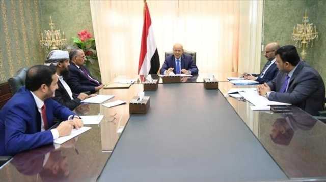 هل فقدت حكومة اليمن أوراق الضغط على الحوثي؟ غياب طويل عن المشهد