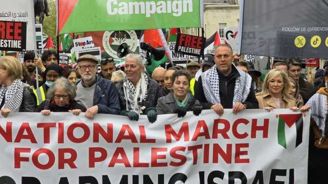 مظاهرة حاشدة في لندن تطالب بإنهاء الحرب في غزة ووقف تزيد الاحتلال بالسلاح