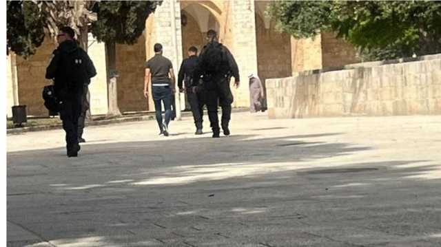 مستوطنون يقتحمون الأقصى.. هكذا حاولوا تهريب القرابين (شاهد)