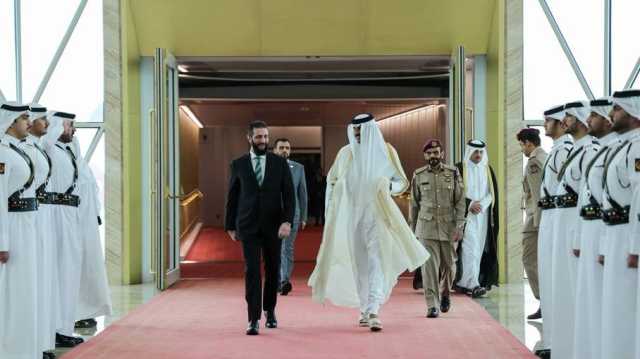 الشرع يصل قطر في أول زيارة لرئيس سوري منذ نحو 16 عاما