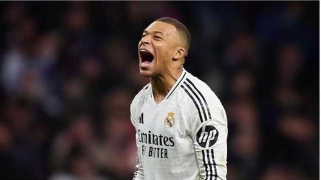 جماهير ريال مدريد تتلقى خبرا سارا بشأن مشاركة مبابي في كلاسيكو الكأس