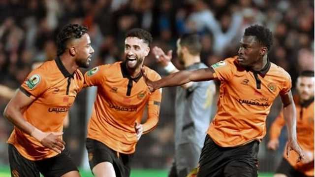نهضة بركان المغربي يكتسح ضيفه قسنطينة الجزائري ويضع قدما في نهائي كأس الكاف