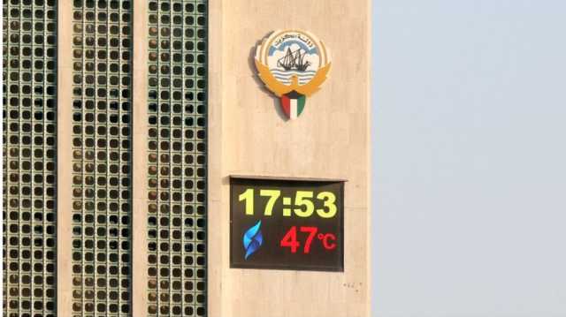 الكويت تقطع الكهرباء في عدد من المناطق بسبب ارتفاع الأحمال
